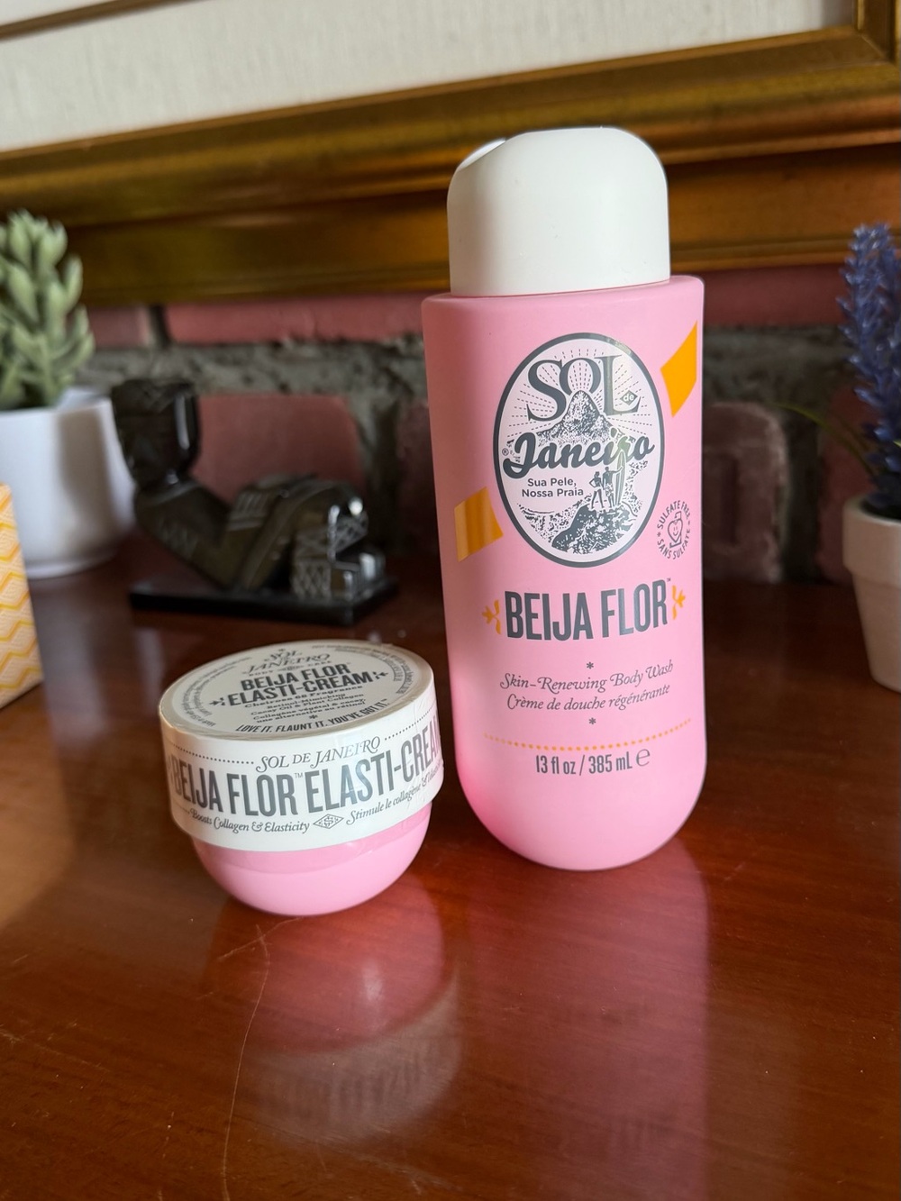 Sol de Janeiro Beija Flor Body Wash and Cream Set